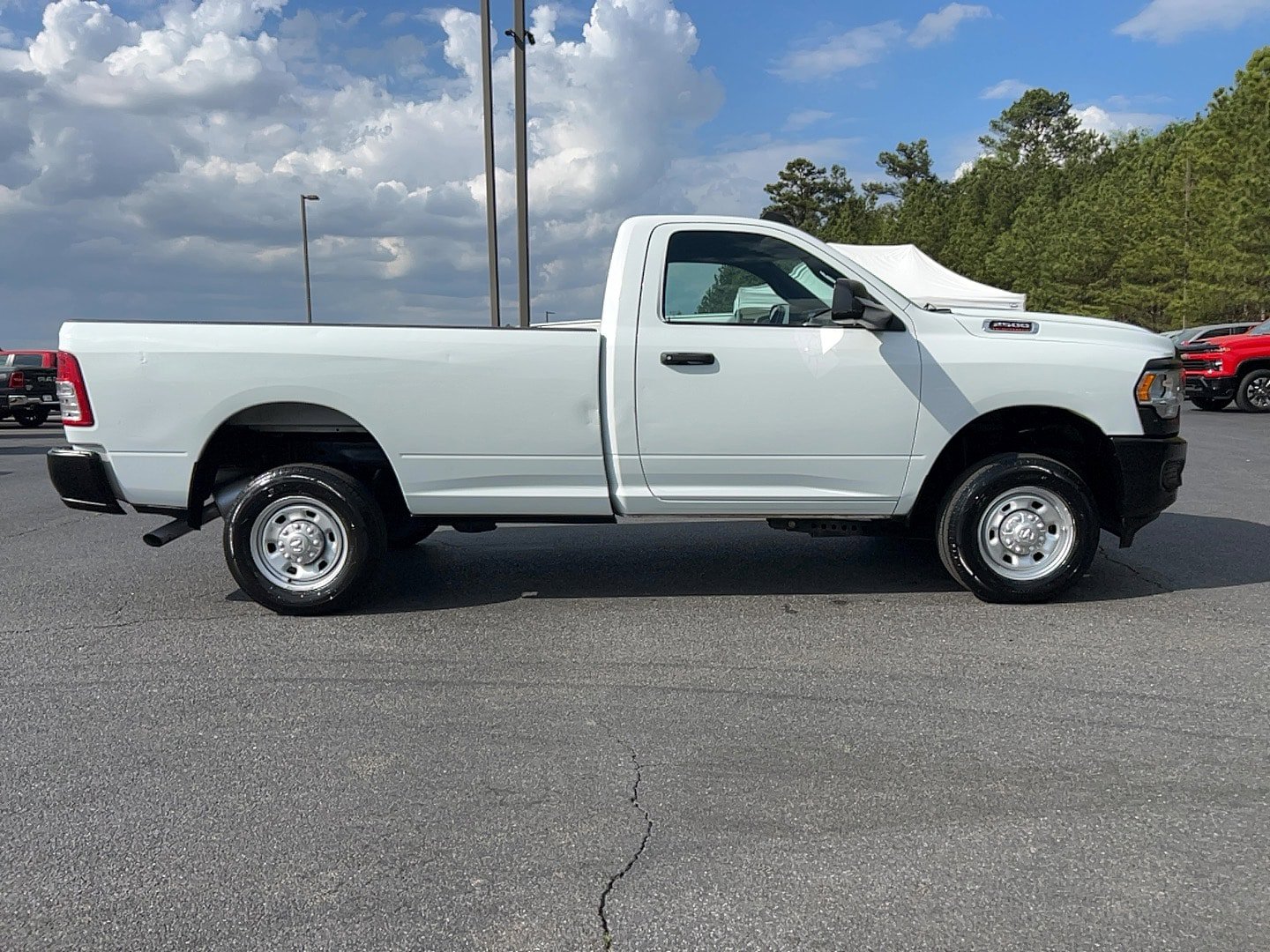 Used 2022 RAM 2500 Tradesman AWD/4WD image 4