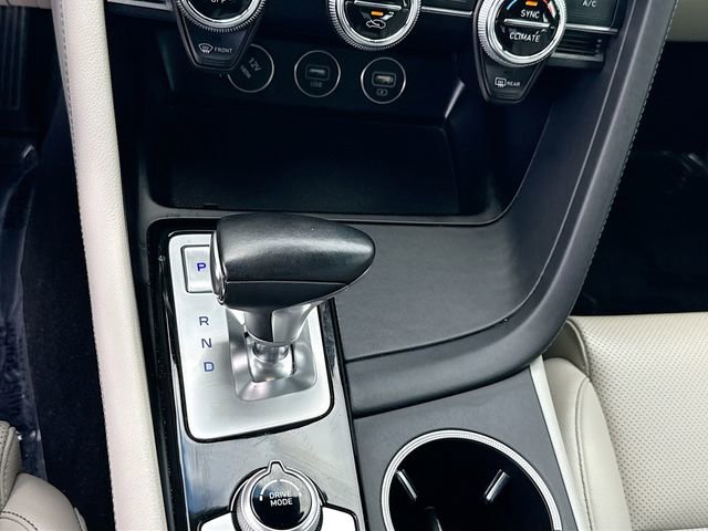 Used 2022 Genesis G70 2.0T image 16