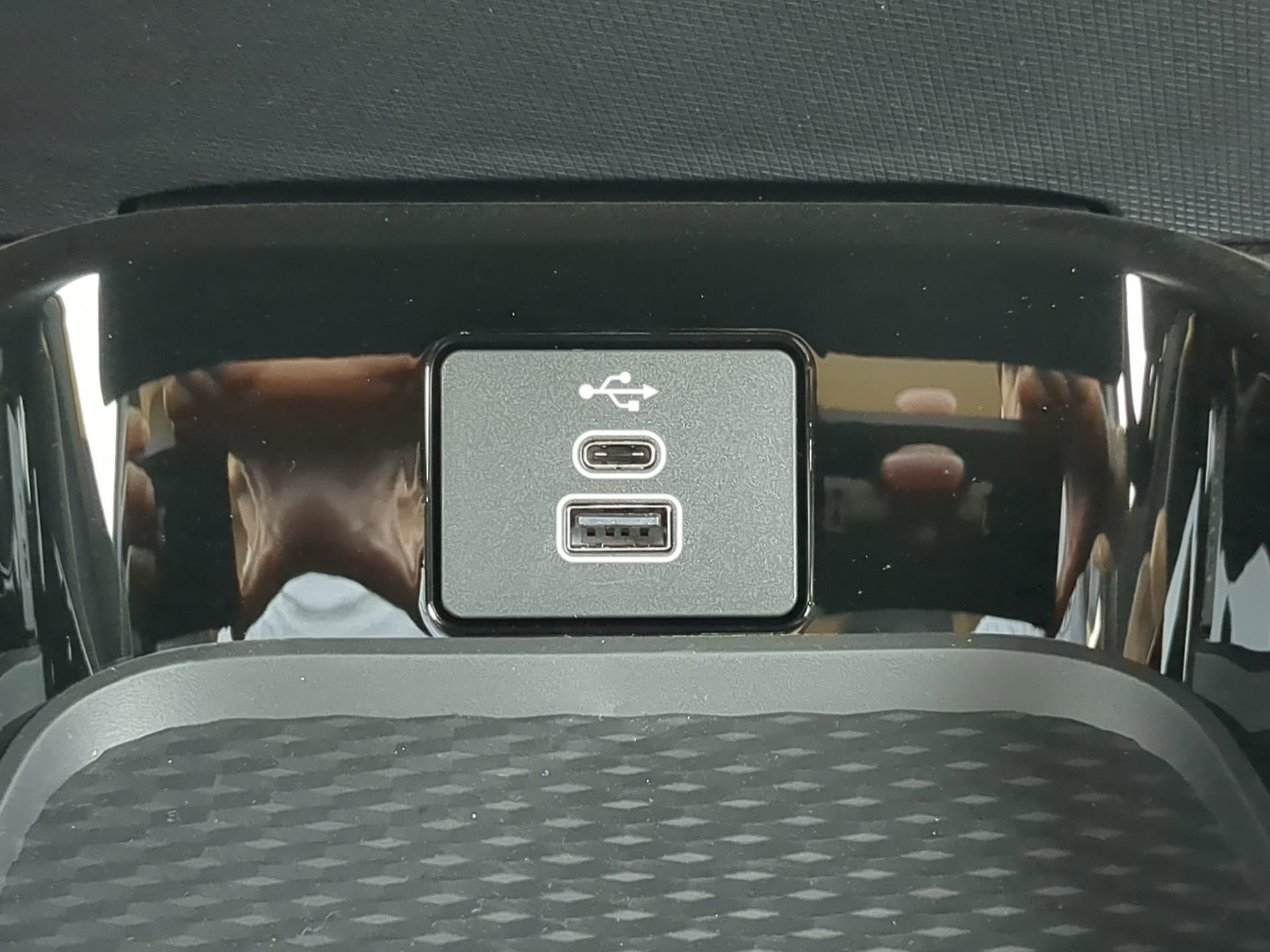 New 2026 Ford Mustang Mach-E Select RWD image 62