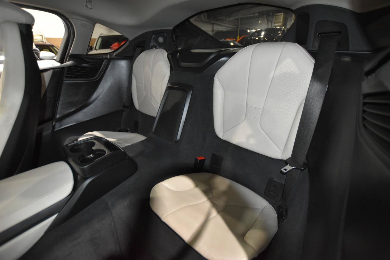 Used 2016 BMW i8 AWD/4WD image 39