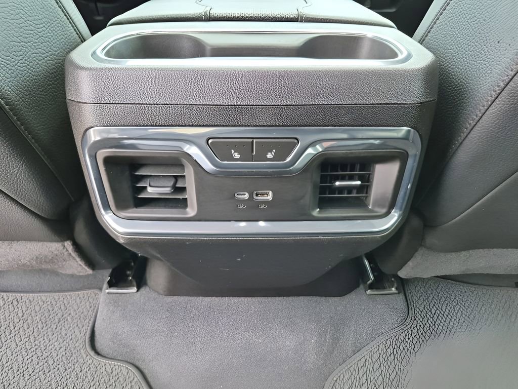 Used 2024 GMC Sierra 2500 Denali w/ Denali Reserve Package AWD/4WD image 22