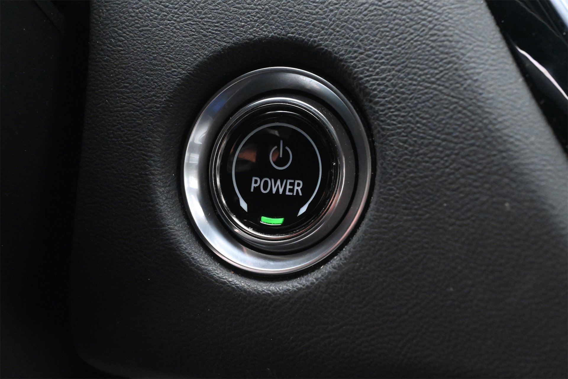 Certified 2024 Cadillac Lyriq Luxury image 15