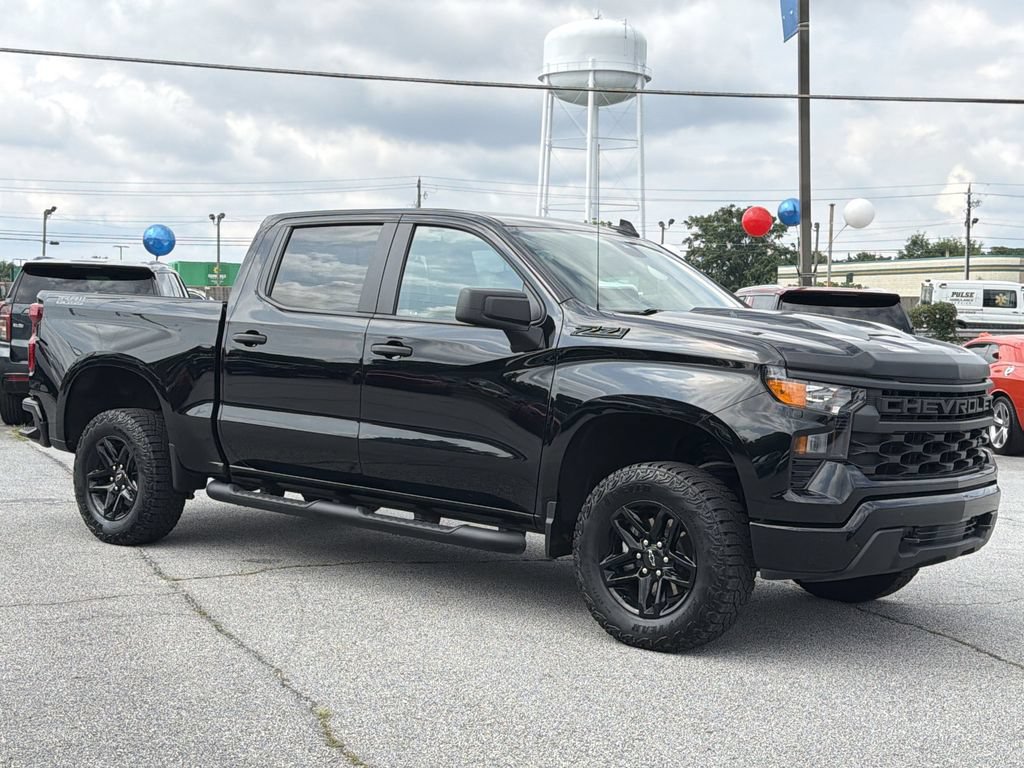 Used 2024 Chevrolet Silverado 1500 Custom Trail Boss w/ Midnight Edition AWD/4WD image 23