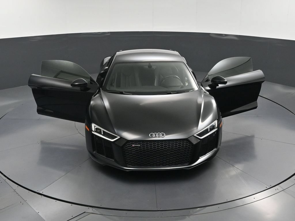 Used 2018 Audi R8 V10 w/ 20" Wheel Package RWD image 29