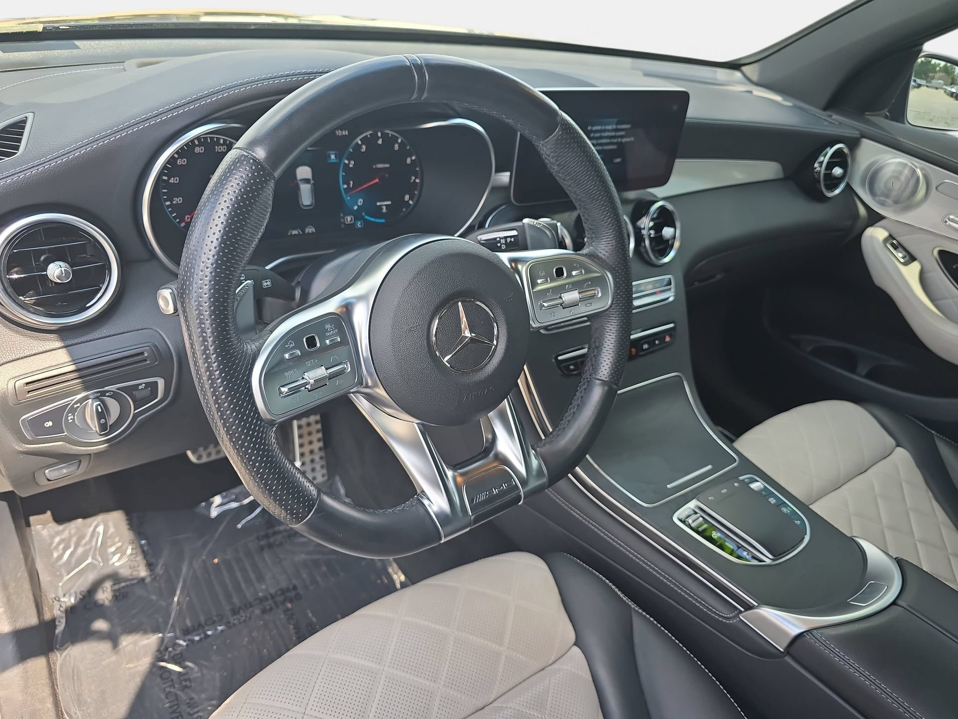 Used 2020 Mercedes-Benz GLC 43 AMG 4MATIC image 16