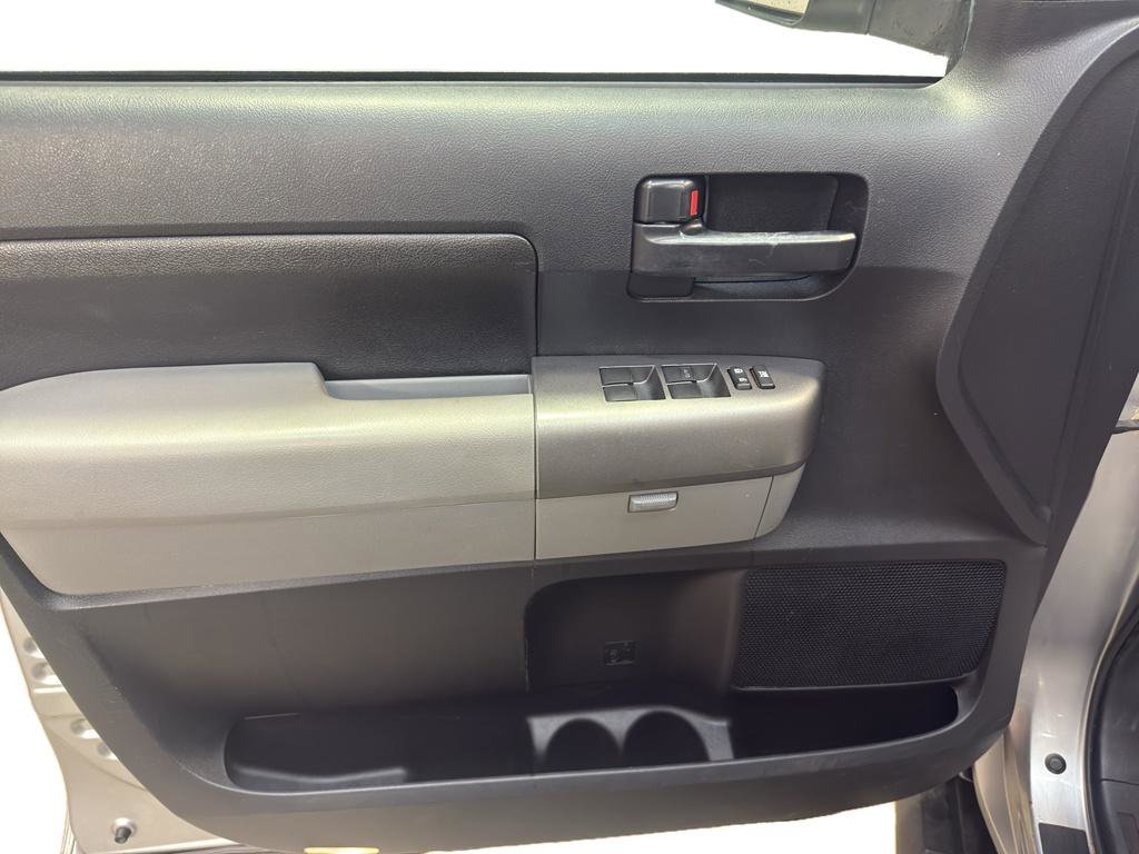 Used 2010 Toyota Tundra 4x4 Double Cab image 14