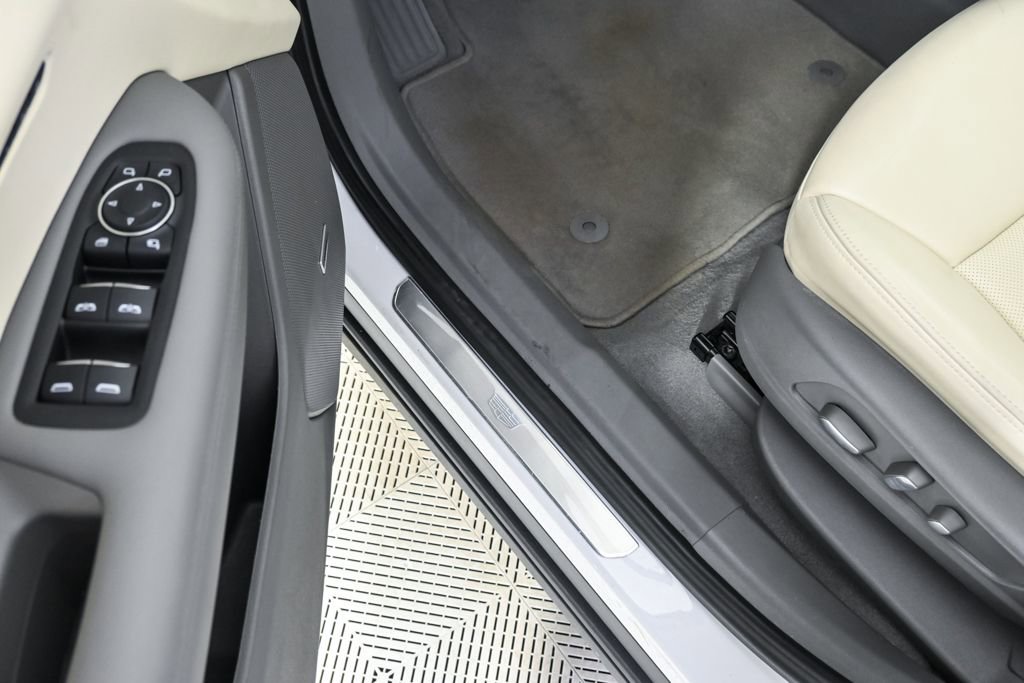 Used 2022 Cadillac XT6 Premium Luxury w/ Technology Package image 24