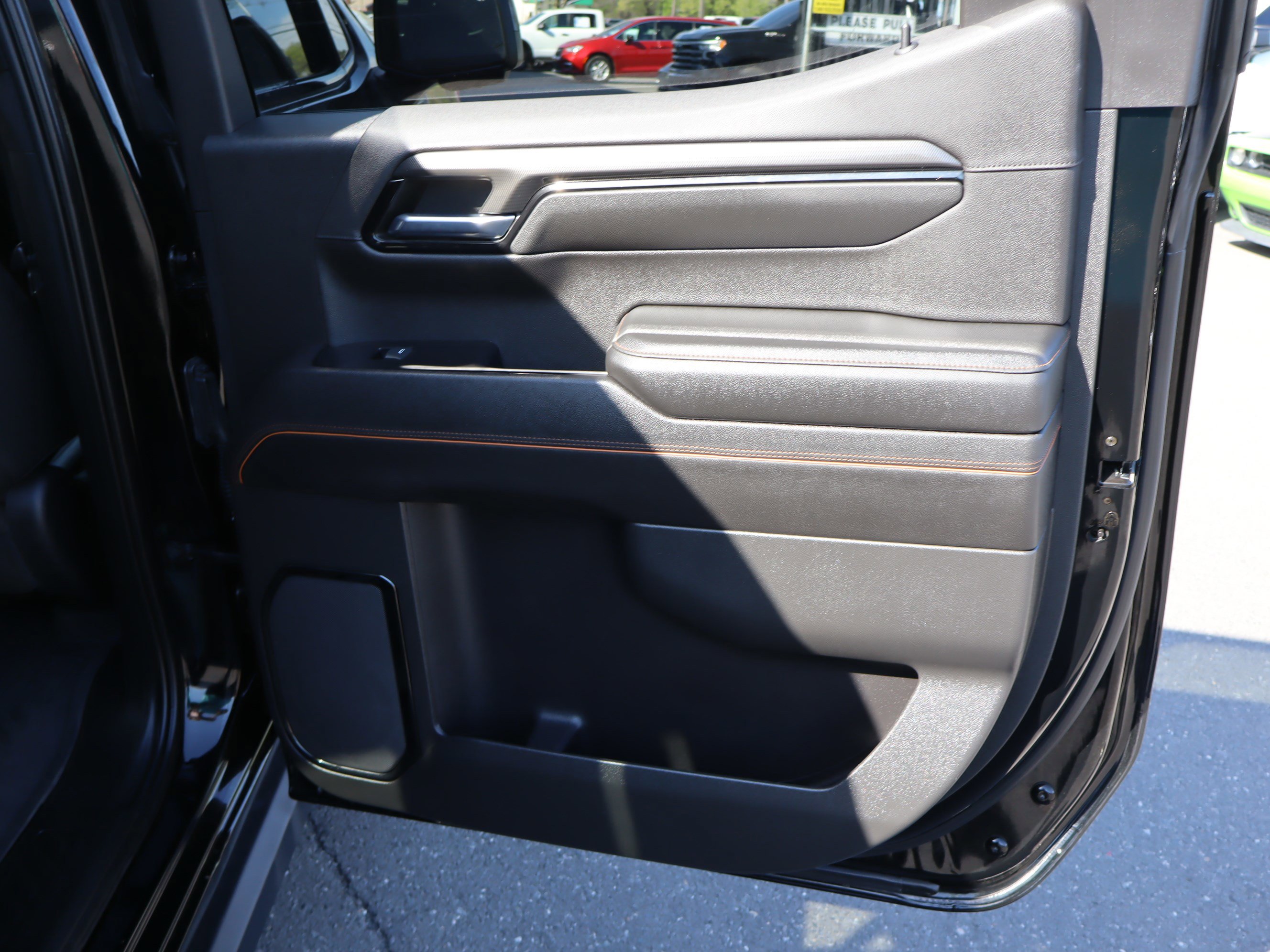 Used 2023 GMC Sierra 1500 AT4 w/ AT4 Premium Package AWD/4WD image 36