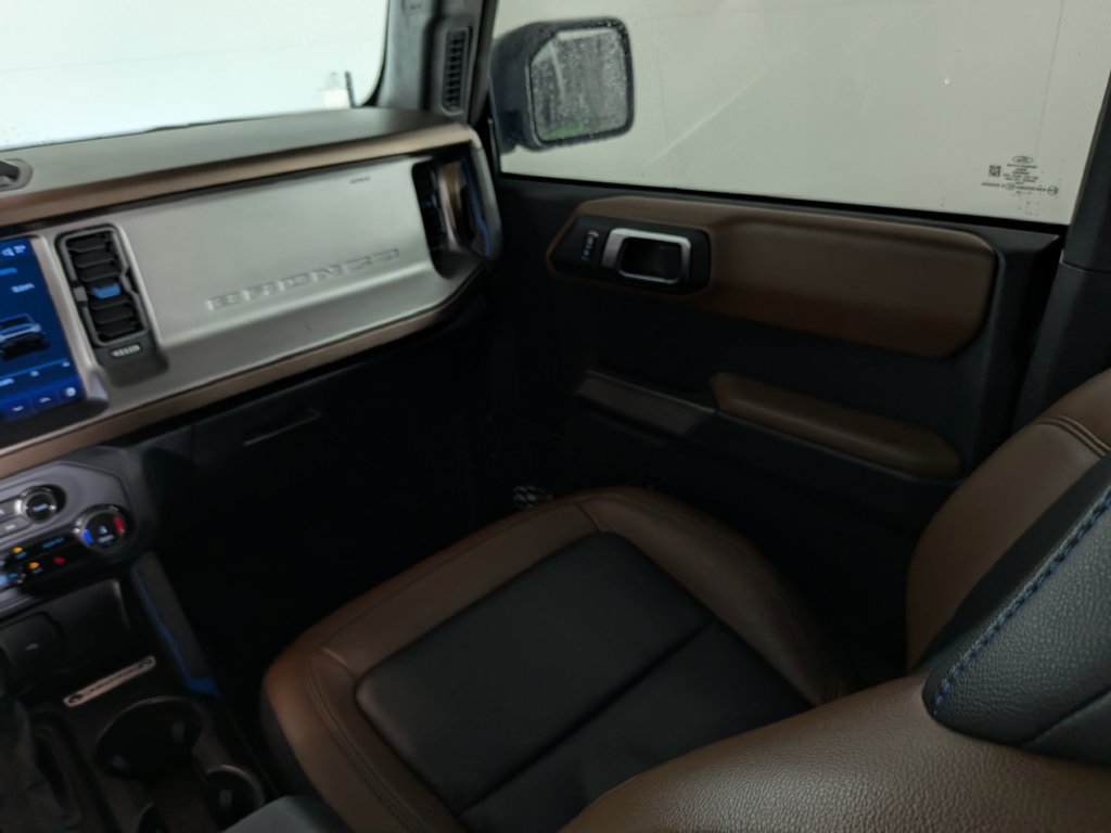 Used 2022 Ford Bronco Outer Banks w/ Sasquatch Package AWD/4WD image 15