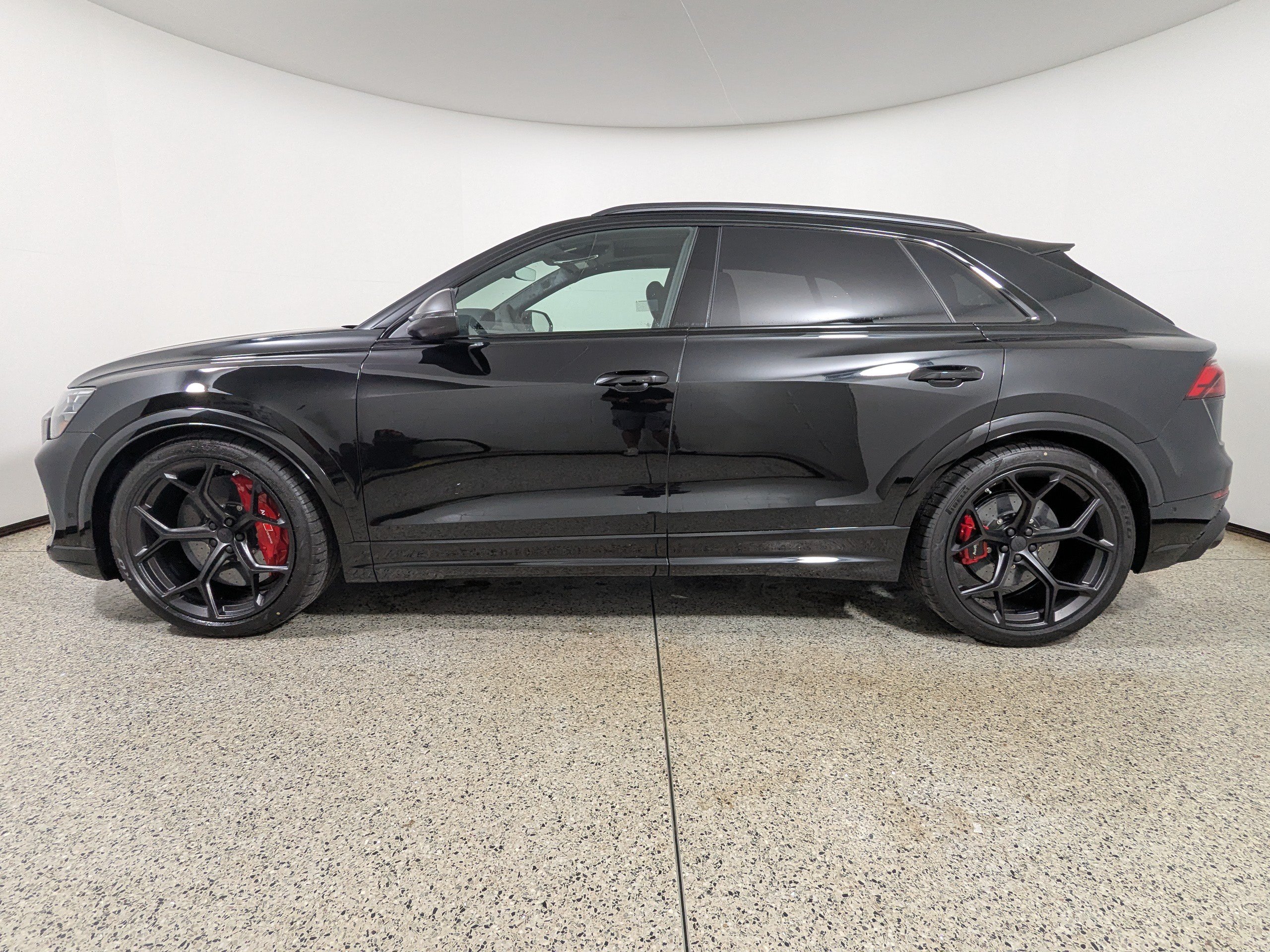 New 2026 Audi RS Q8 performance AWD/4WD image 4