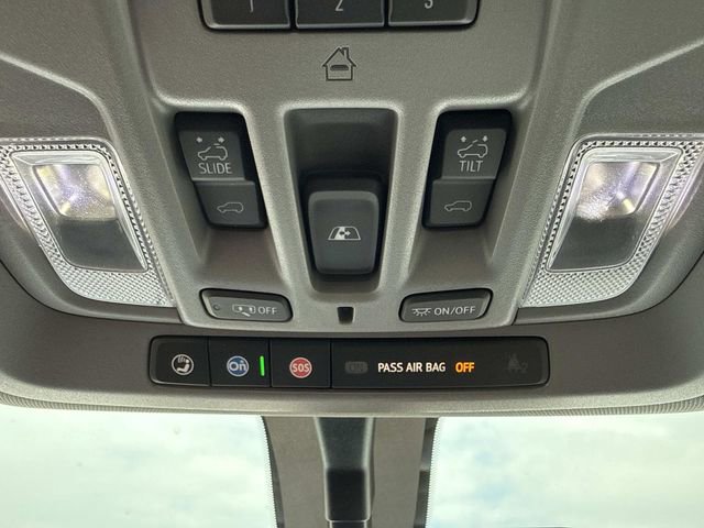 Used 2022 GMC Sierra 2500 SLT w/ SLT Premium Package image 20