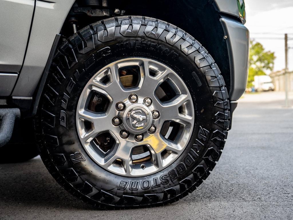 Used 2024 RAM 2500 Laramie AWD/4WD image 9