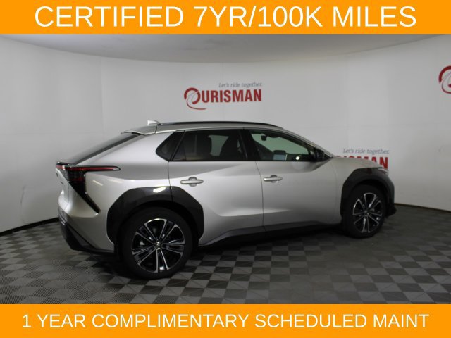 Used 2023 Toyota bZ4X AWD w/ Weather Package image 7