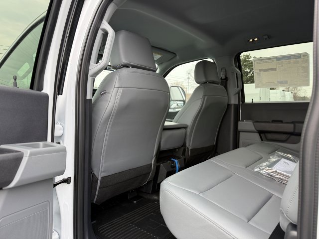 New 2026 Ford F350 XL w/ XL Chrome Package image 19