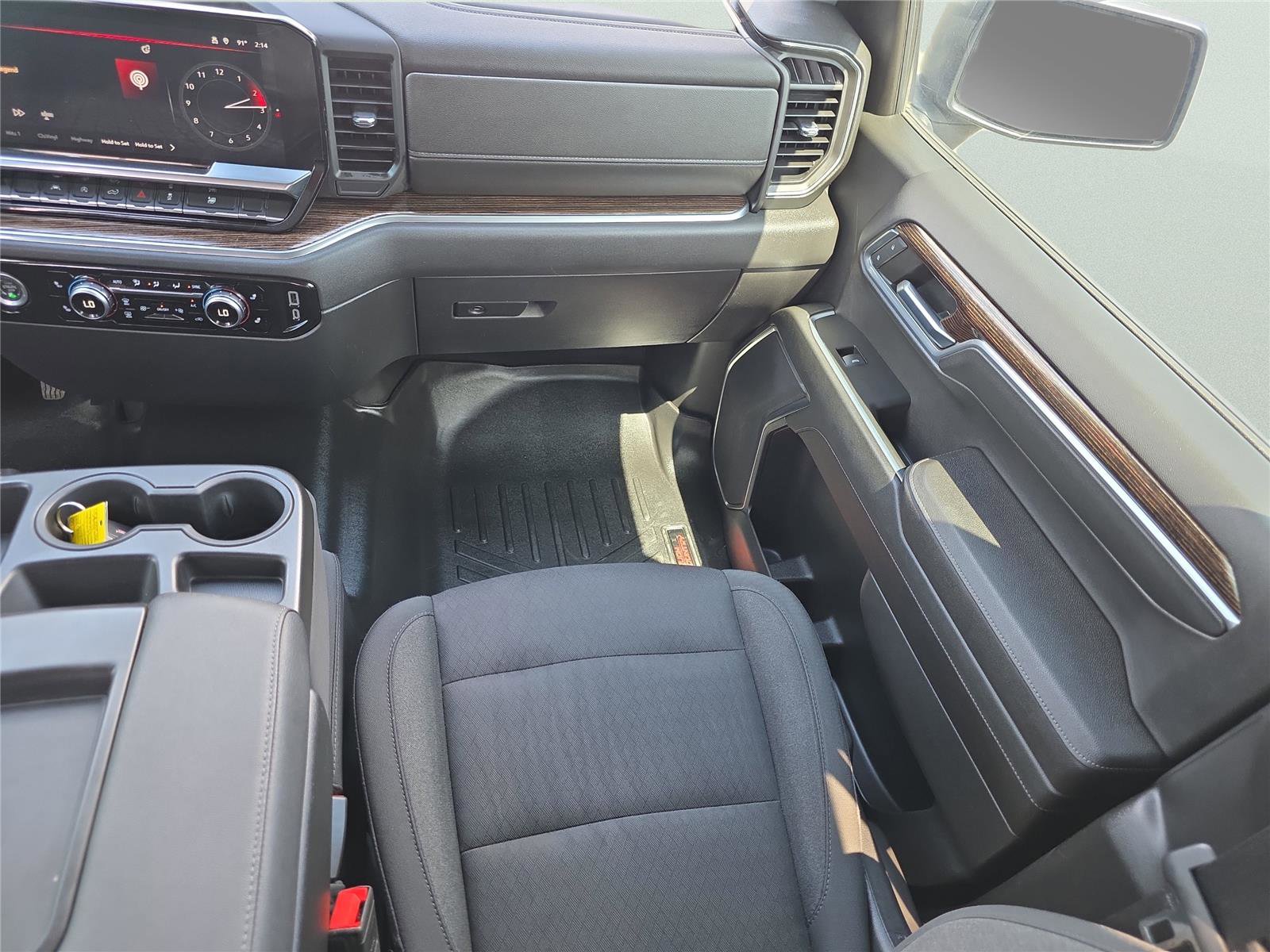 Used 2023 GMC Sierra 1500 Elevation AWD/4WD image 16