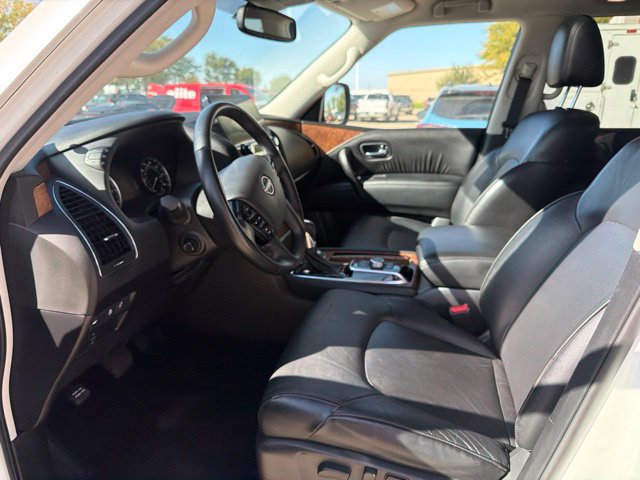 Used 2024 Nissan Armada SL w/ Captain's Chairs Package AWD/4WD image 16
