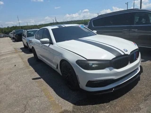 Used 2018 BMW 530i RWD image 2