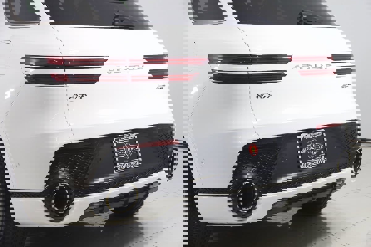 Used 2022 Genesis GV70 3.5T Sport w/ Sport Advanced Package image 26