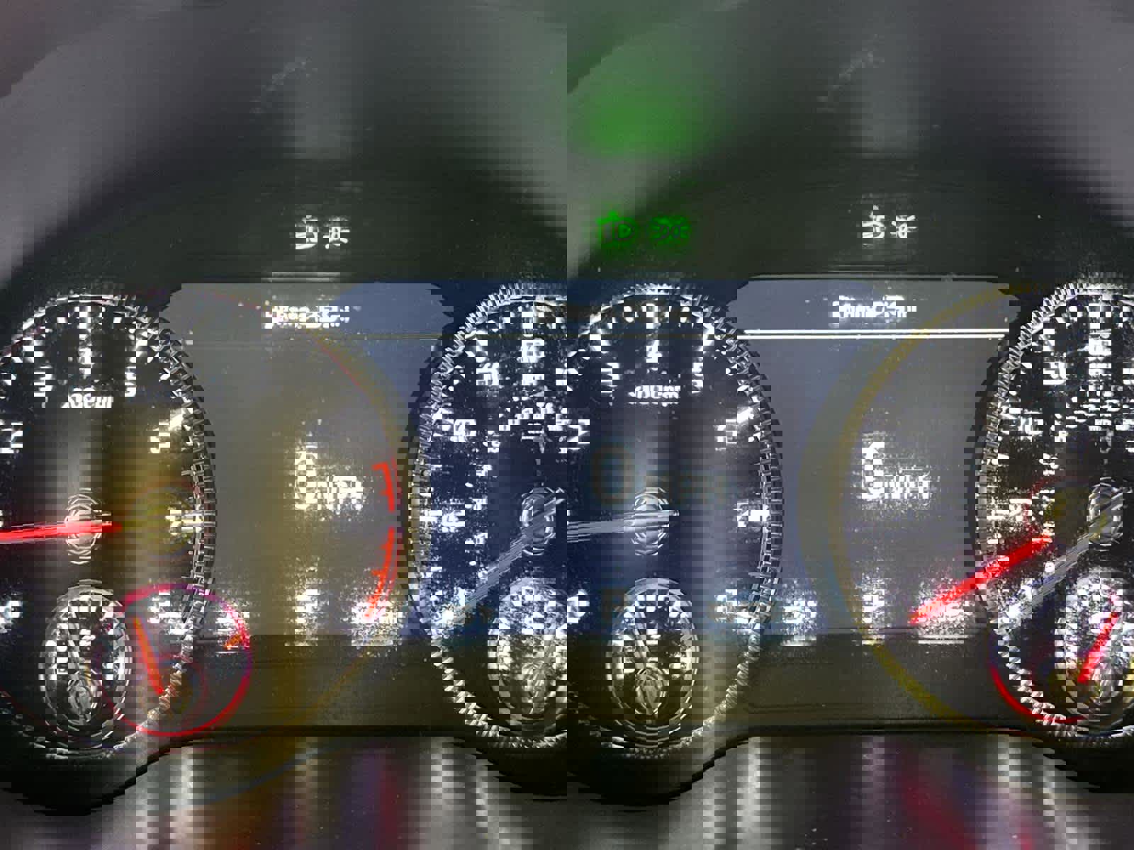 Used 2021 Kia Telluride SX w/ SX Prestige Package image 32