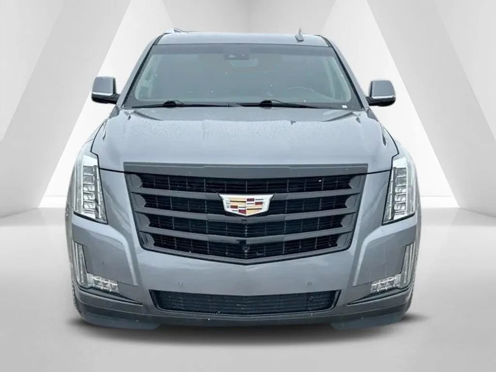 Used 2020 Cadillac Escalade ESV Luxury w/ Escalade Sport Edition image 2