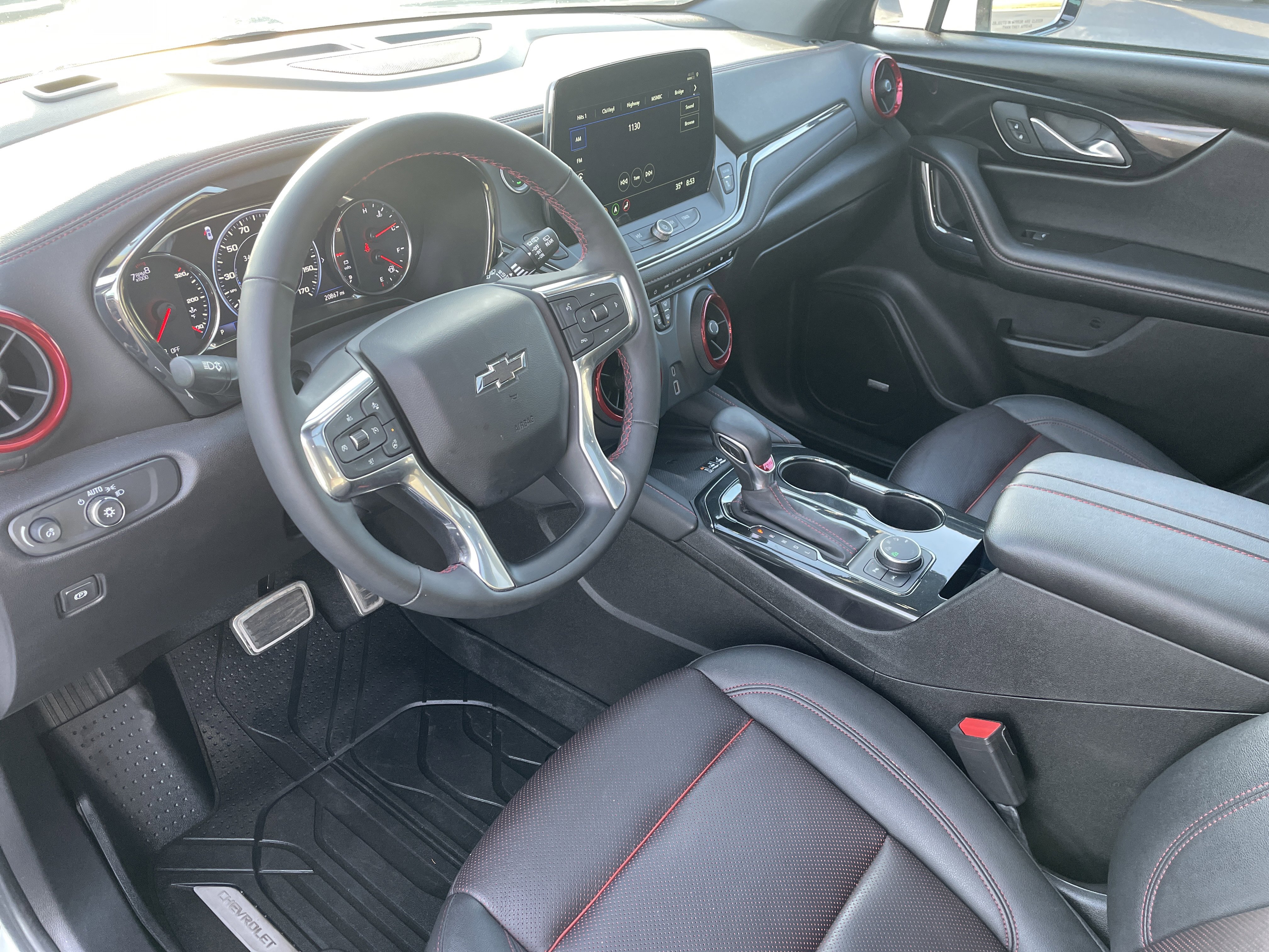 Certified 2024 Chevrolet Blazer RS w/ Driver Confidence II Package image 9