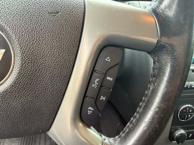 Used 2013 Chevrolet Silverado 2500 LTZ AWD/4WD image 23