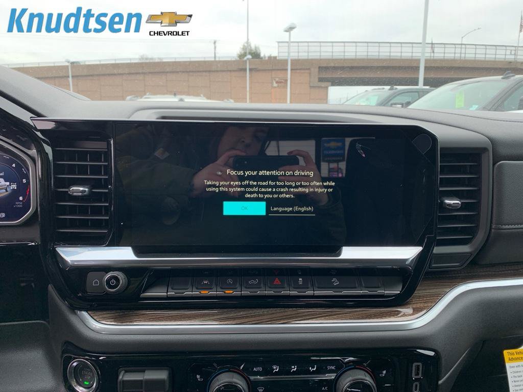 Used 2026 Chevrolet Silverado 1500 RST w/ RST All Star Premium Package AWD/4WD image 28