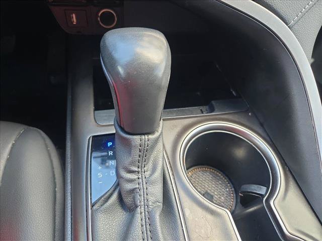Used 2023 Toyota Camry XSE FWD image 11