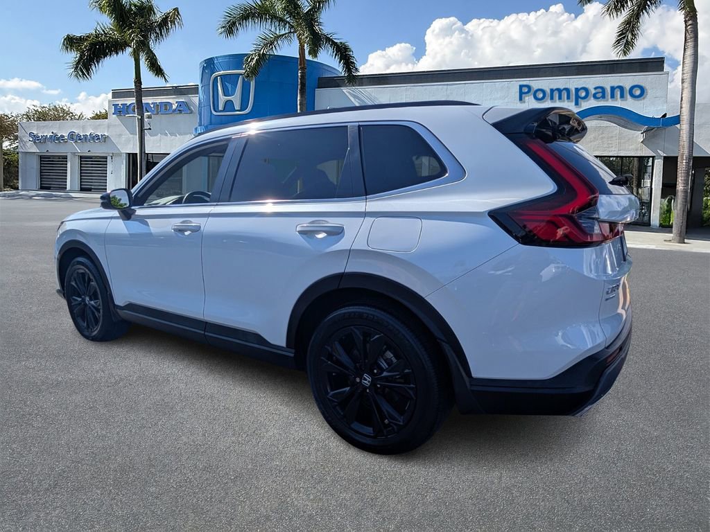 Used 2023 Honda CR-V Sport Touring image 4