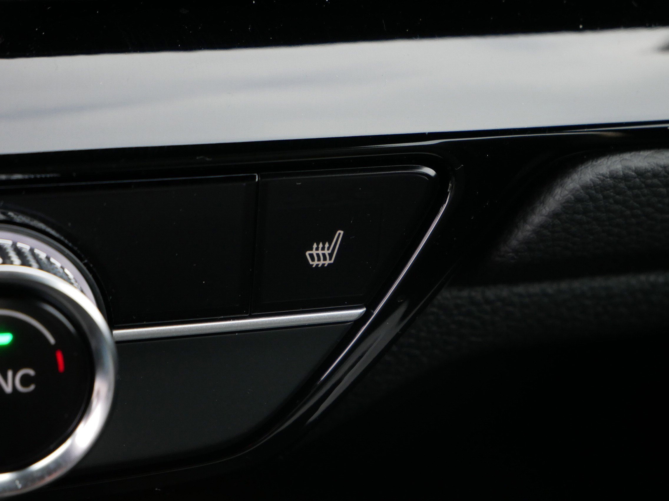 Certified 2025 Honda Civic Sport Touring image 29