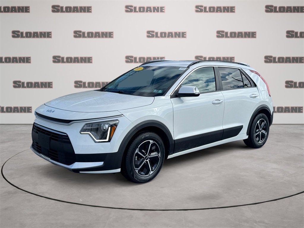 Used 2023 Kia Niro EX