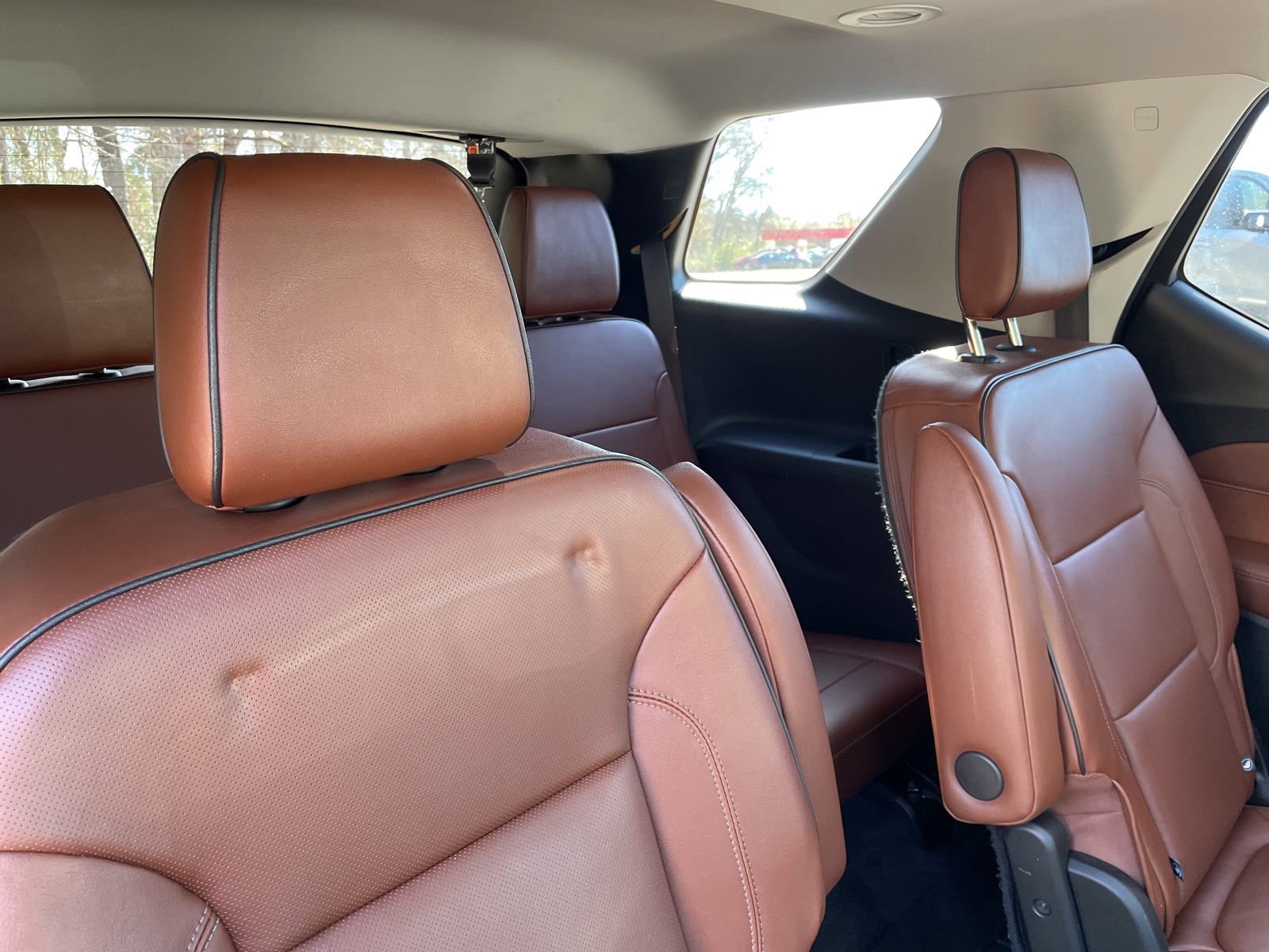 Used 2018 Chevrolet Traverse High Country image 28