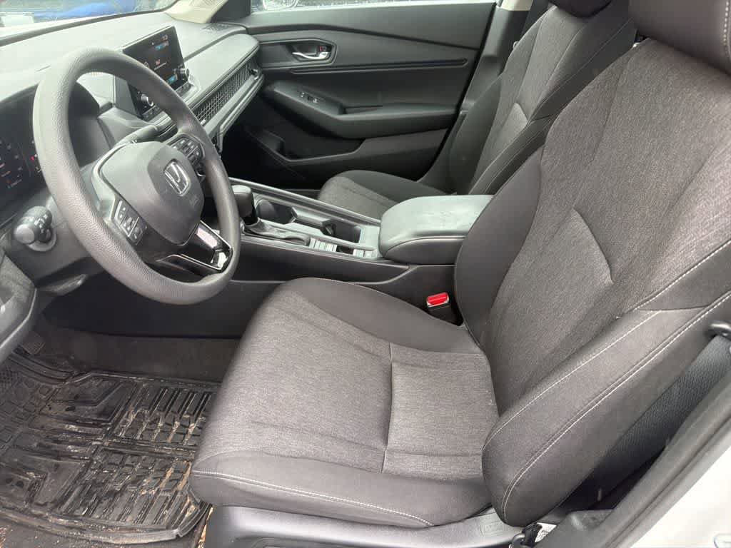 Used 2023 Honda Accord EX image 28