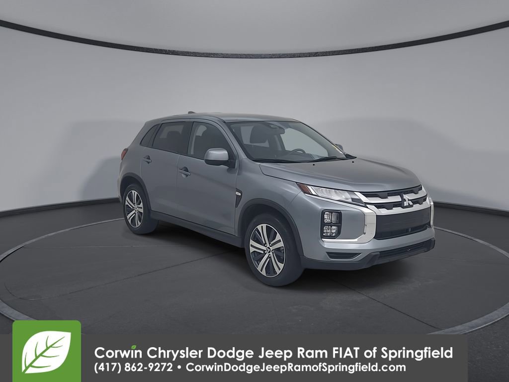 Used 2024 Mitsubishi Outlander Sport SE image 3