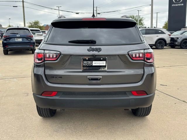 Used 2024 Jeep Compass Latitude w/ Altitude Special Edition image 5