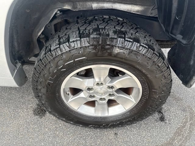 Used 2012 Toyota 4Runner SR5 RWD image 10