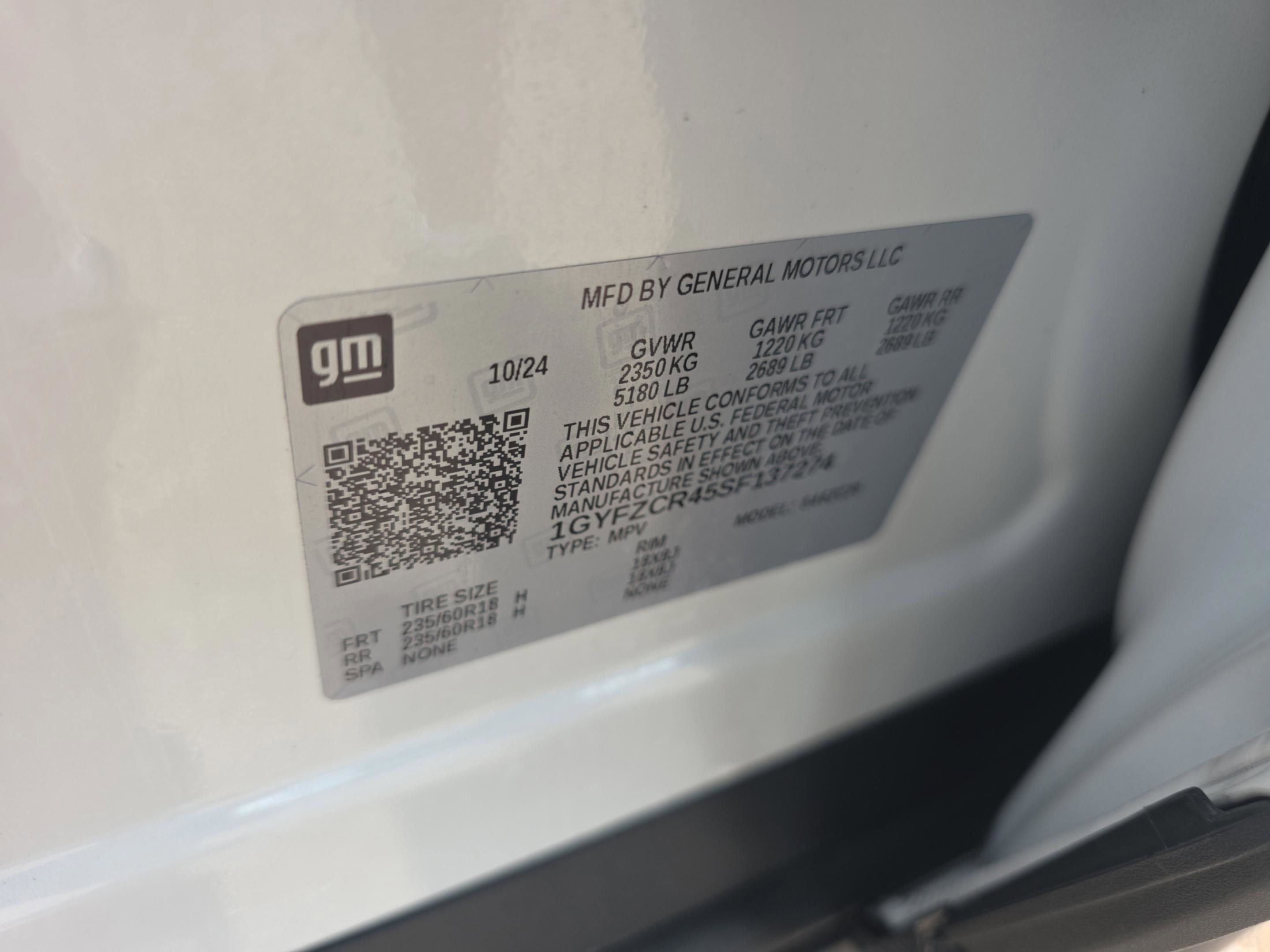 Used 2025 Cadillac XT4 Premium Luxury w/ Cold Weather Package FWD image 29