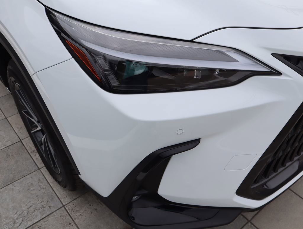 New 2026 Lexus NX 350h FWD image 16