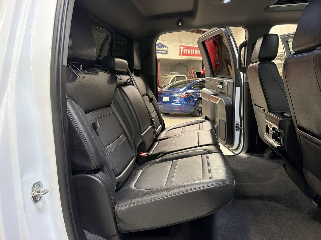 Used 2023 GMC Sierra 3500 Denali AWD/4WD image 43