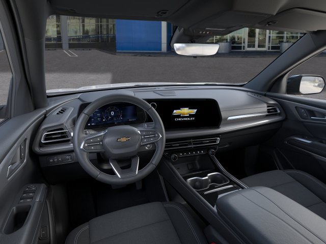New 2027 Chevrolet Traverse LT w/ Driver Confidence Package FWD image 15