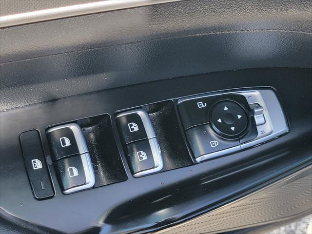 Used 2022 Kia K5 GT-Line FWD image 23