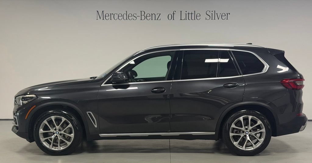 Used 2020 BMW X5 xDrive40i w/ Convenience Package AWD/4WD image 2