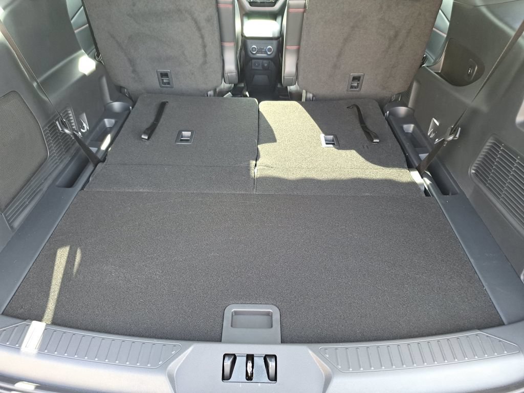 New 2026 Ford Explorer ST-Line w/ ST-Line Street Pack AWD/4WD image 14