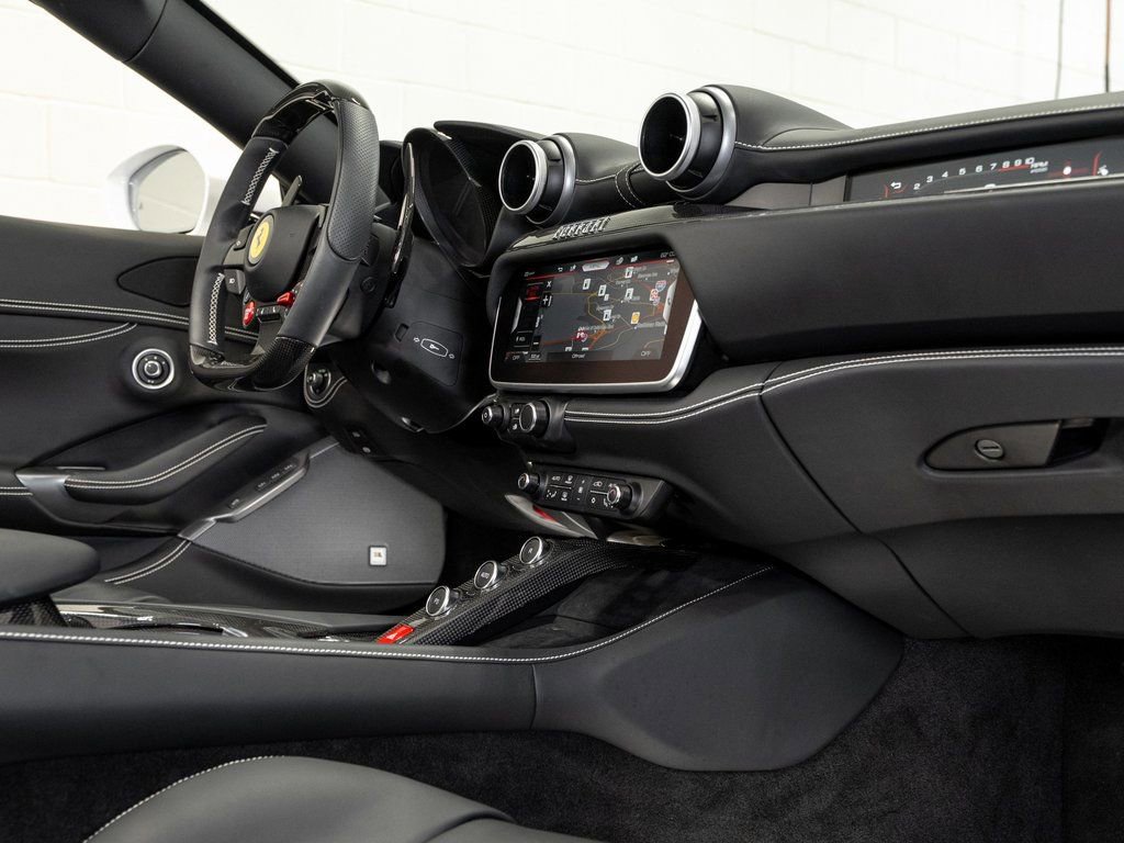 Certified 2023 Ferrari Portofino M image 20