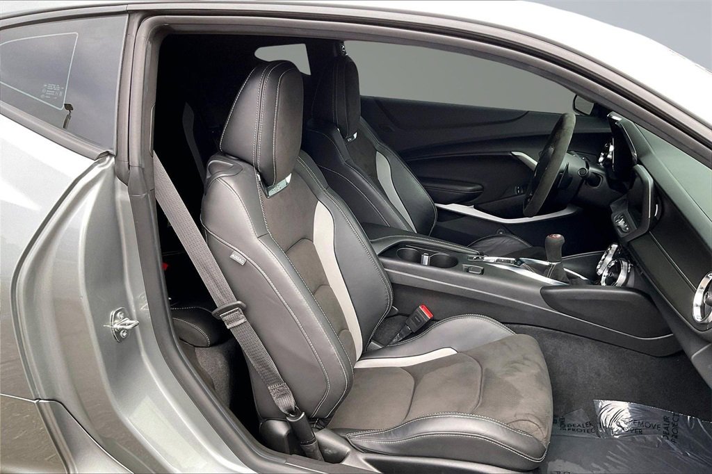 Used 2023 Chevrolet Camaro SS image 7