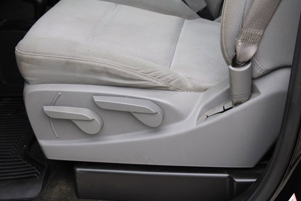 Used 2016 Chevrolet Silverado 1500 Custom w/ Custom Convenience Package image 16