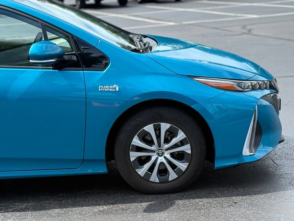 Used 2020 Toyota Prius Prime XLE FWD image 11