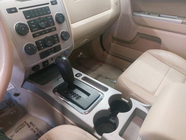 Used 2010 Ford Escape XLT image 22