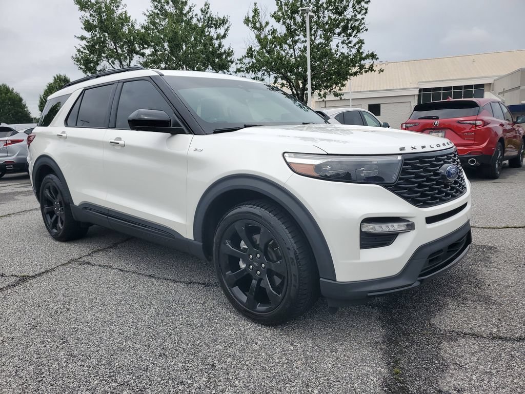 Used 2023 Ford Explorer ST-Line w/ Class IV Trailer Tow Package RWD image 3