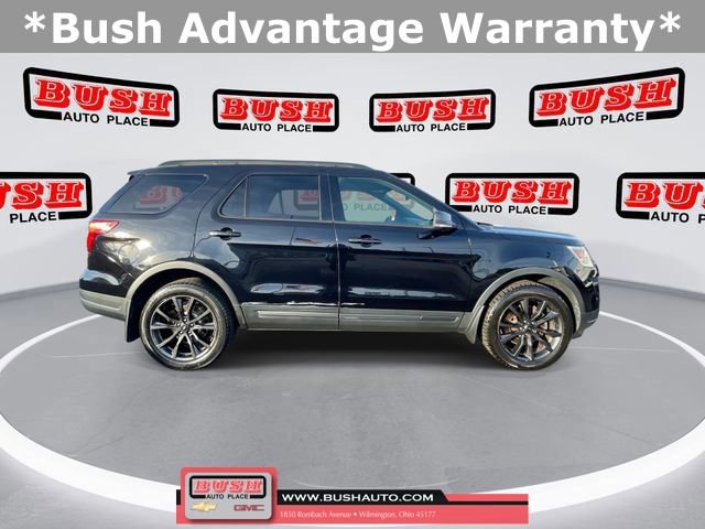 Used 2019 Ford Explorer XLT w/ Equipment Group 202A image 3